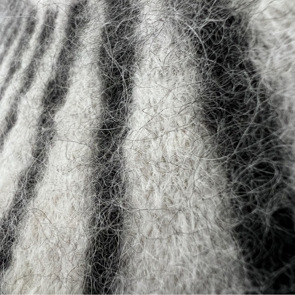 Banana Republic Fair Isle Mock-Neck Alpaca Sweater in Transition Cream size XL - Picture 5 of 14